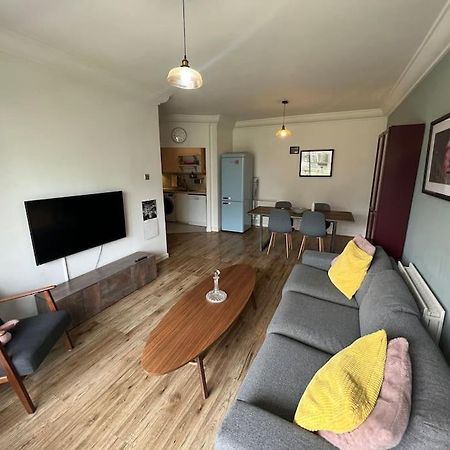 Stylish Flat With River View Daire Dublin Dış mekan fotoğraf