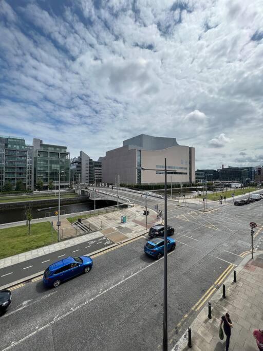Stylish Flat With River View Daire Dublin Dış mekan fotoğraf